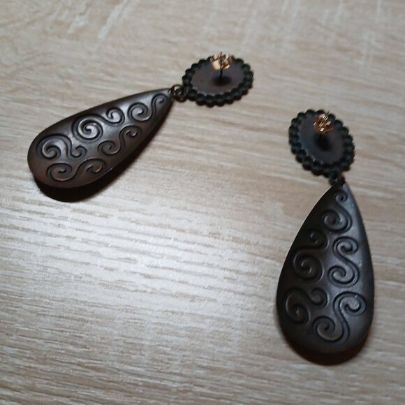 Long Teardrop Brass/Metal Two Tone Stud Earrings Vintage Costume Jewelry #96 - Picture 5 of 9